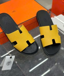 Dép HM like auth Màu Vàng